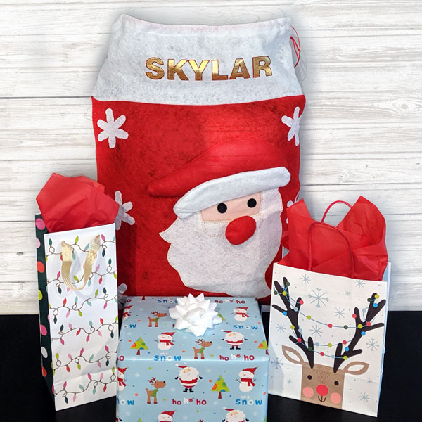 HTS_Image_SantaVelvetFabricSack_Lifestyle1